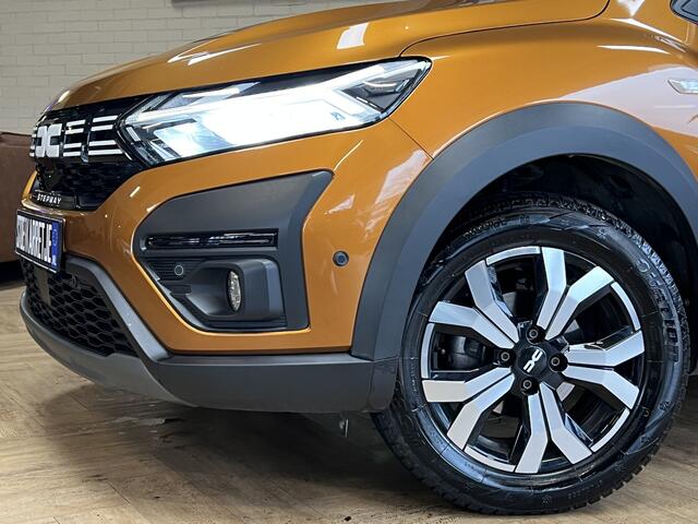 Dacia SANDERO Stepway 1.0 TCe 90 Automaat | Navi | Dode hoek | Stoelverwarming | Camera | PDC V+A | 100% Dacia dealer onderhouden!