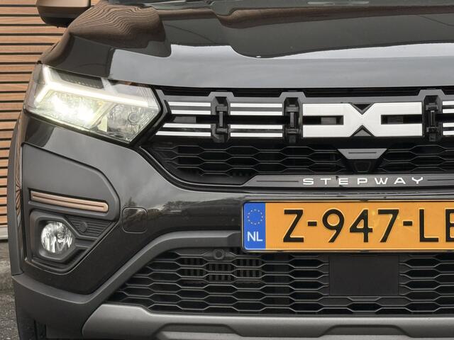 Dacia SANDERO Stepway 1.1 TCe 110 Extreme LED / Camera / Lm Velgen / Cruise / Clima