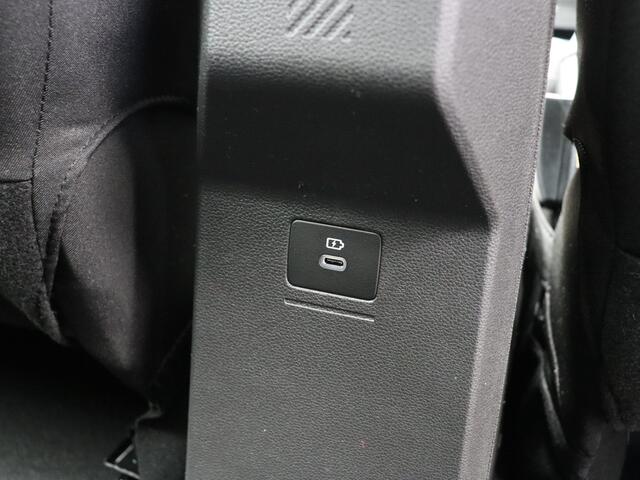 Dacia SANDERO Stepway Limited Edition TCe 110 | Achteruitrijcamera | Cruise Control en snelheidsbegrenzer | Dacia Handsfree card voor openen, sluiten en starten zonder sleutel