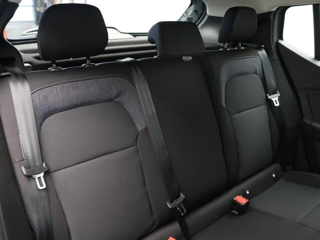 Dacia SANDERO Expression TCe 100 | Bekleding 'Expression' | Cruise Control en snelheidsbegrenzer | Dagrijverlichting