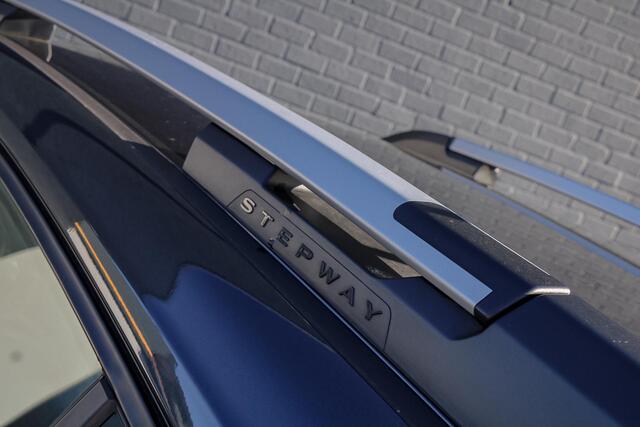 Dacia SANDERO Stepway 1.0 TCe 90 Expression CRUISE / KEYLESS / NAVI / CAMERA.