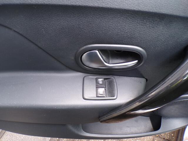 Dacia SANDERO 1.0 SCe Laureate ZEER MOOI,NAVI,PDC,AIRCO !!! ""ZONDAG OPEN ""