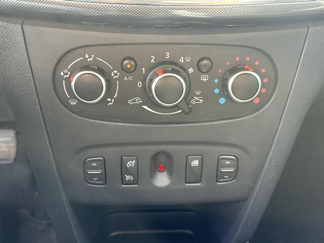 Dacia SANDERO 0.9 TCe SL Stepway