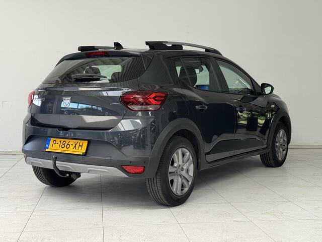 Dacia SANDERO Stepway 1.0 TCe 90 Comfort | Automaat | Trekhaak | Achteruitrijcamera | Cruise Control | Apple CarPlay / Android Auto |