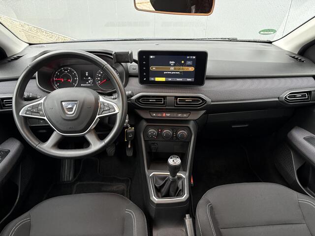 Dacia SANDERO 1.0 TCe 90 Comfort / Trekhaak / Navigatie via Apple CarPlay/Android Auto / Airco / Cruise Control /