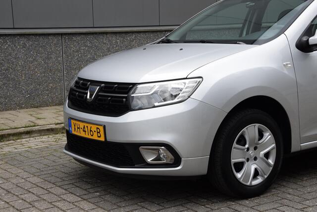 Dacia SANDERO 0.9 TCe Laureate | Trekhaak | Dealer onderhouden | Cruise control |