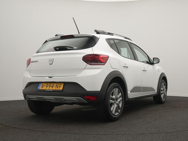 Dacia SANDERO Stepway TCe 90 Comfort - RIJKLAARPRIJS - Cruise Control - Climate Control - Keyless Entry & Start - Dealeronderhouden