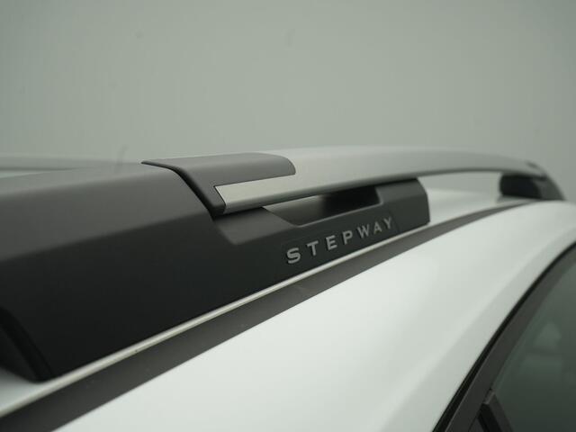 Dacia SANDERO Stepway TCe 90 Comfort - RIJKLAARPRIJS - Cruise Control - Climate Control - Keyless Entry & Start - Dealeronderhouden