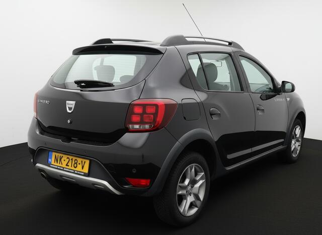 Dacia SANDERO 0.9 TCe SL 90PK STEPWAY CAMERA/NAVI/CRUISE-CONTROL