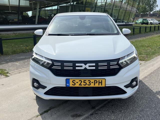Dacia SANDERO 1.0 TCe 90 Expression / Automaat / Apple Carplay - Android Auto / Parkeerhulp. Achter /