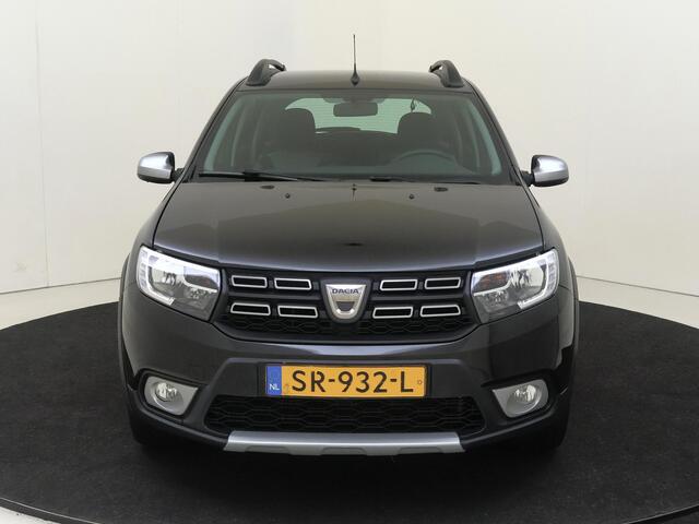 Dacia SANDERO 0.9 TCe 90 PK SL Stepway | Parkeer pakket | airco | cruise control | navigatiesysteem full map |