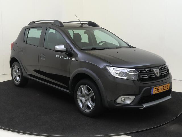 Dacia SANDERO 0.9 TCe 90 PK SL Stepway | Parkeer pakket | airco | cruise control | navigatiesysteem full map |