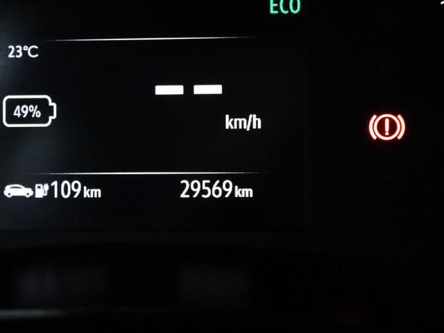 Dacia Spring Comfort Plus 27 kWh Airco | Camera | Begrenzer | Navi | Parkeersens. achter