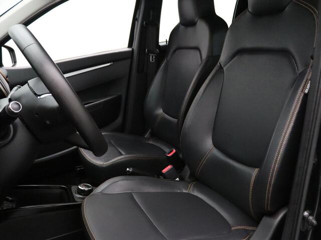 Dacia Spring Comfort Plus 27 kWh Airco | Camera | Begrenzer | Navi | Parkeersens. achter