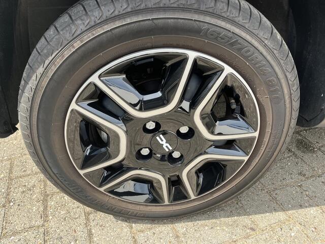 Dacia Spring Expression 27 kWh / Demo Zuidoost / Vraag naar beschikbaarheid