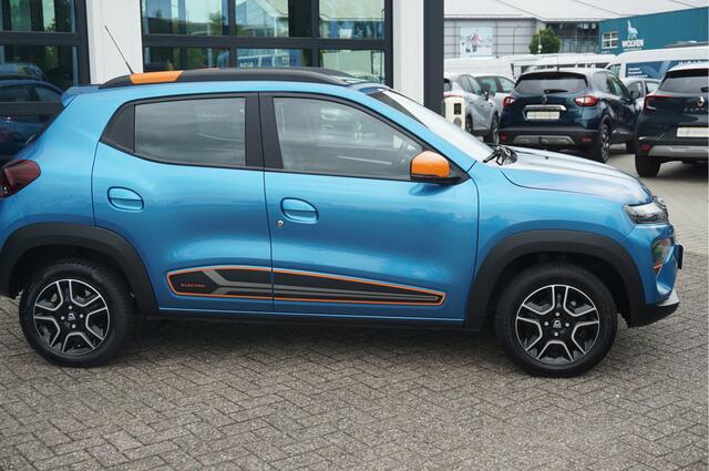 Dacia Spring Comfort Plus (Orange Pack) 27 kWh