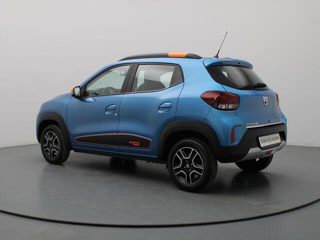 Dacia Spring Comfort Plus 27 kWh Automaat Airco | Camera | Navi | Parkeersens. achter