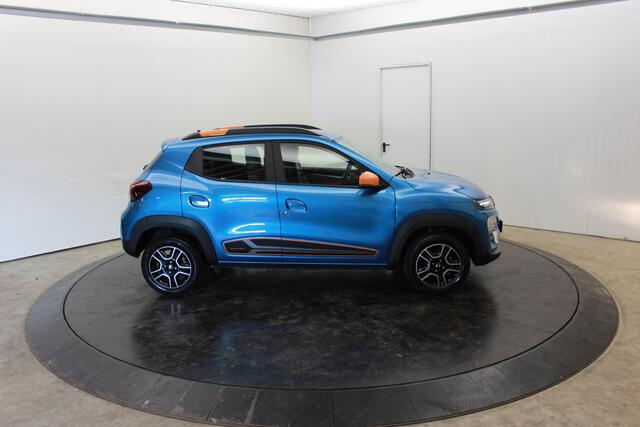 Dacia Spring Comfort Plus Camera Park Censoren CCS Lader (Orange Pack) 27 kWh