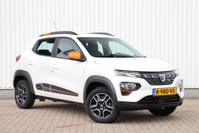 Dacia Spring Comfort Plus 27 kWh | Camera | Airco | Navigatie | Carplay