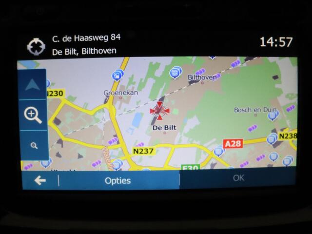 Dacia Spring Comfort Plus (Orange Pack) 27 kWh Airco | Camera | Navi | Parkeersens. achter