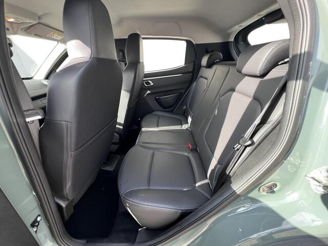 Dacia Spring Expression 27 kWh Automaat / Dealer onderhouden / Facelift model / Navigatie / Apple CarPlay / Camera / Airco /