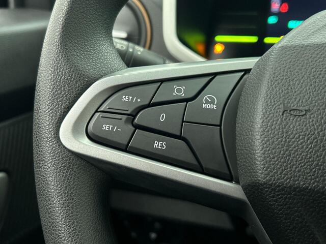 Dacia Spring Extreme 65 26.8 kWh Climate control Cruise control Parkeersensoren Achteruitrijcamera Navigatie LED Apple Carplay/ Android Auto