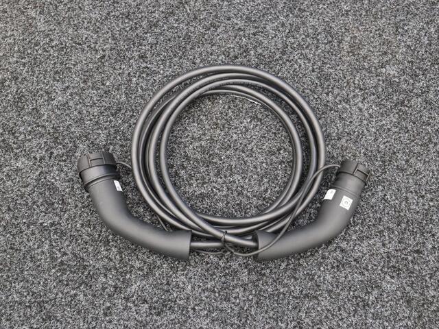 Dacia Spring Expression Electric 65 | Cruise Control met snelheidsbegrenzer | ISOFIX-bevestigingssysteem voor kinderzitjes op de buitenste zitplaatsen achter | Parkeersensoren achter met sonische weergave