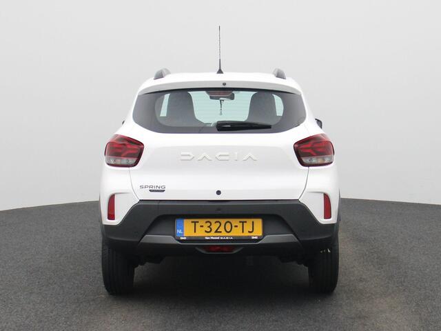 Dacia Spring Expression 27 kWh | Airconditioning | Cruise control | Navigatie | Lederen bekleding | Achteruitrijcamera | Dakrailing |