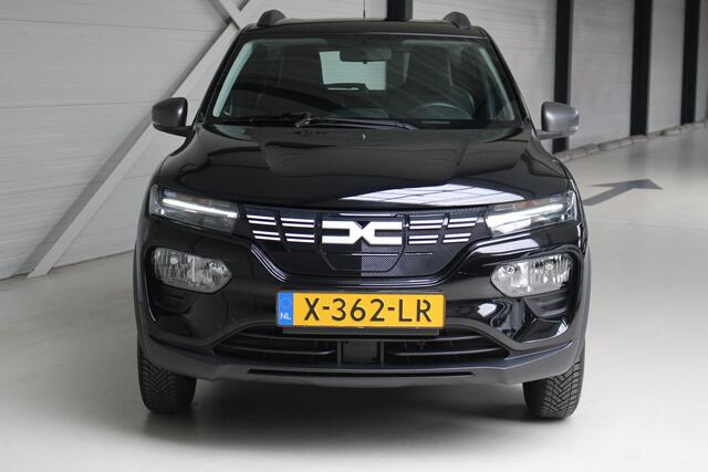 Dacia Spring Expression 27 kWh Navigatie | Camera | Lichtmetalen Velgen | 94% SoH