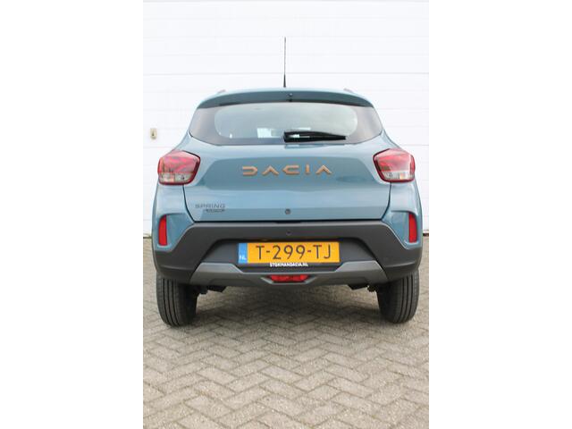 Dacia Spring Extreme 65 PK 27 kWh | Snellader 30 KW | camera achter | Apple car play | State Blue | NAVI |