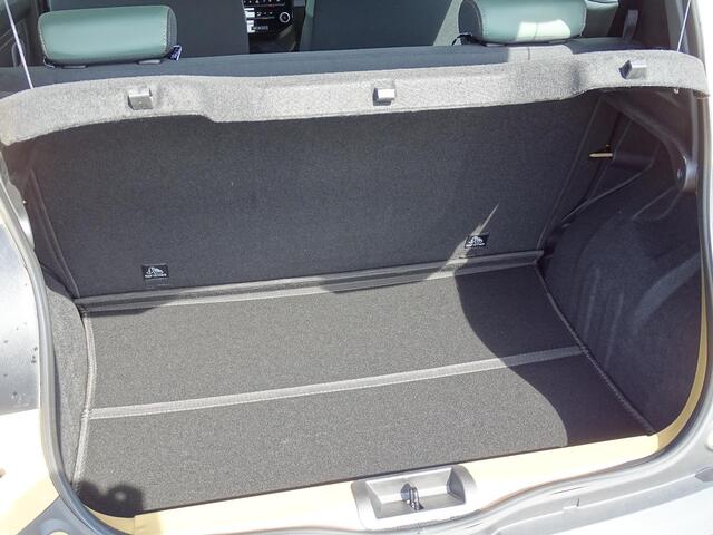 Dacia Spring Extreme 65 26.8 kWh DC-LADER / SENSOREN VOORZIJDE / METALLIC LAK / NOODLAADKABEL