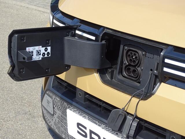 Dacia Spring Extreme 65 26.8 kWh DC-LADER / SENSOREN VOORZIJDE / METALLIC LAK / NOODLAADKABEL