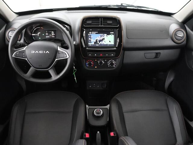 Dacia Spring 65 Extreme 27 kWh | SOH 95,1% | Leder | Camera | Carplay | Airco | Speedlimiter | Bluetooth | Parkeerhulp