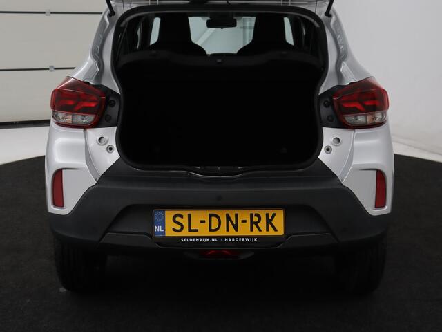 Dacia Spring 65 Extreme 27 kWh | SOH 95,1% | Leder | Camera | Carplay | Airco | Speedlimiter | Bluetooth | Parkeerhulp