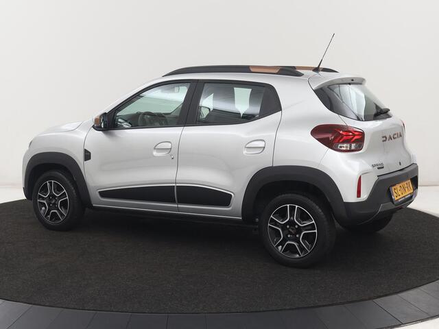 Dacia Spring 65 Extreme 27 kWh | SOH 94,3% | Leder | Camera | Carplay | Airco | Speedlimiter | Bluetooth | Parkeerhulp