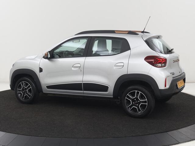 Dacia Spring 65 Extreme 27 kWh | SOH 94,9% | Leder | Camera | Carplay | Airco | Speedlimiter | Bluetooth | Parkeerhulp