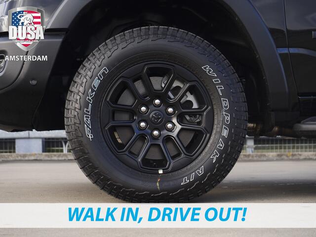 Dodge 1500 RAM | Rebel | Premium | 4x4 | Crew Cab | 3.0L Twin-turbo I6 | SST | 14,4 inch Touchscreen | 10,2 inch Passenger Screen | Harman Kardon | INCL BPM-VOORDEEL Getoonde accessoires zijn verkrijgbaar tegen meerprijs