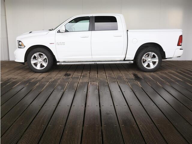 Dodge 1500 Ram 5.7 V8 4x4 Crew Cab 5'7 Laramie | Fiscaal ¤ 35.837 | Pano | LPG | Navi |