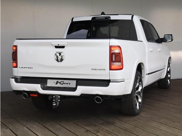 Dodge 1500 Ram 5.7 V8 4x4 Crew Cab Limited | Pano | elektrische treeplanken | 360 Camera |