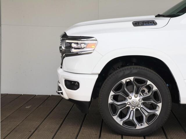 Dodge 1500 Ram 5.7 V8 4x4 Crew Cab Limited | Pano | elektrische treeplanken | 360 Camera |
