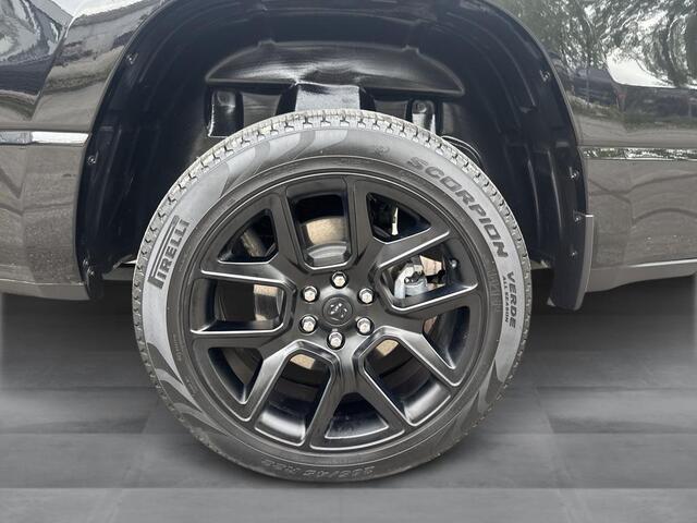 Dodge 1500 Ram 5.7 V8 4x4 Crew Cab Laramie GT | Virtual cockpit | Panoramadak | Trekhaak 13-polig | LPG | BORLA uitlaatsysteem | Geheel rijklaar incl. Garantie