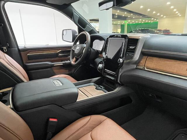 Dodge 1500 Ram 5.7 V8 4x4 Limited Longhorn 5JAAR GARANTIE