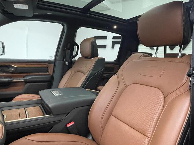 Dodge 1500 Ram 5.7 V8 4x4 Limited Longhorn 5JAAR GARANTIE