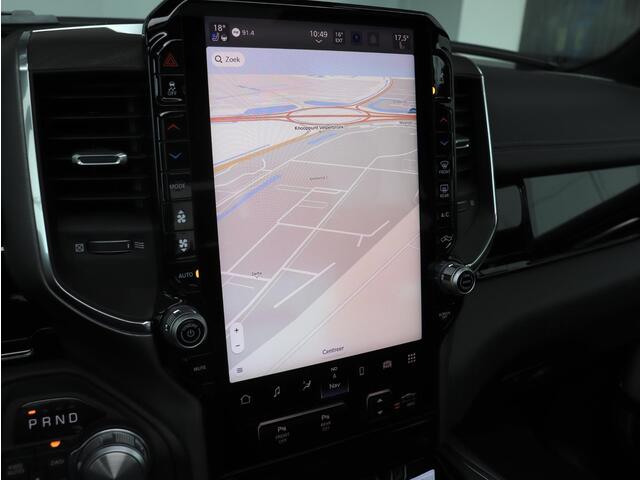 Dodge 1500 Ram 3.0 Hurricane 430PK Crew Cab Laramie Night Premium | Cover | LPG | Luchtvering | Bijrijders Scherm |