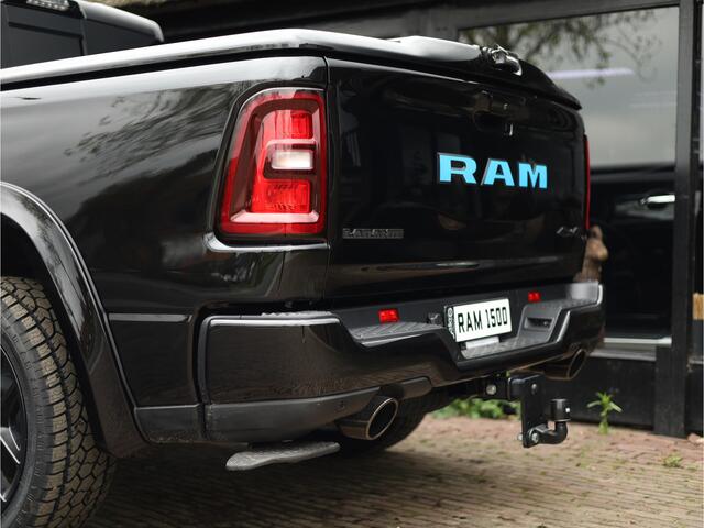 Dodge 1500 Ram 2025 3.0L HURRICANE LARAMIE Night Premium | BPM VRIJ | NIEUW | Color Pack | Panoramadak | Luchtvering