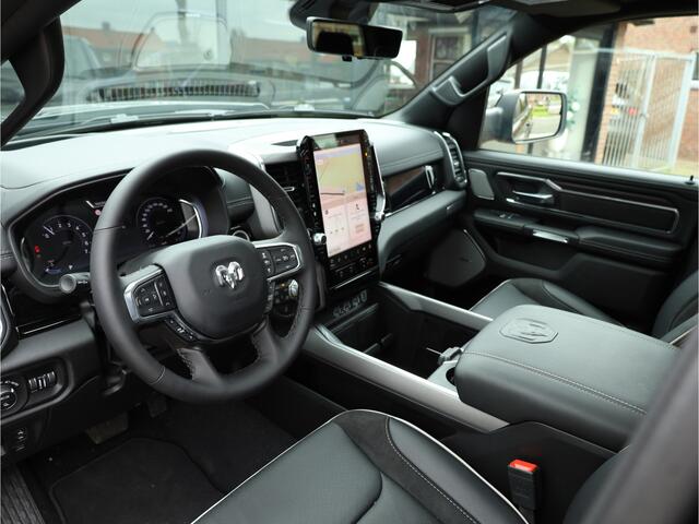 Dodge 1500 Ram 2025 3.0L HURRICANE LARAMIE Night Premium | BPM VRIJ | NIEUW | Color Pack | Panoramadak | Luchtvering