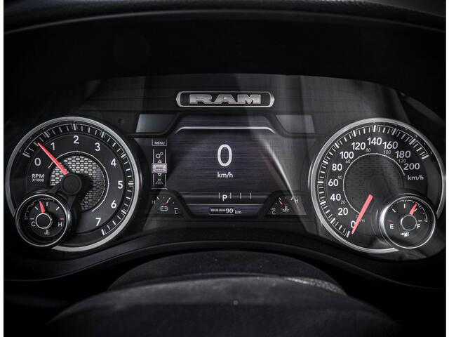 Dodge 1500 Ram Big Horn Night | 3.0L I6 420PK 4x4 Crew Cab | BPM-vrij leverbaar