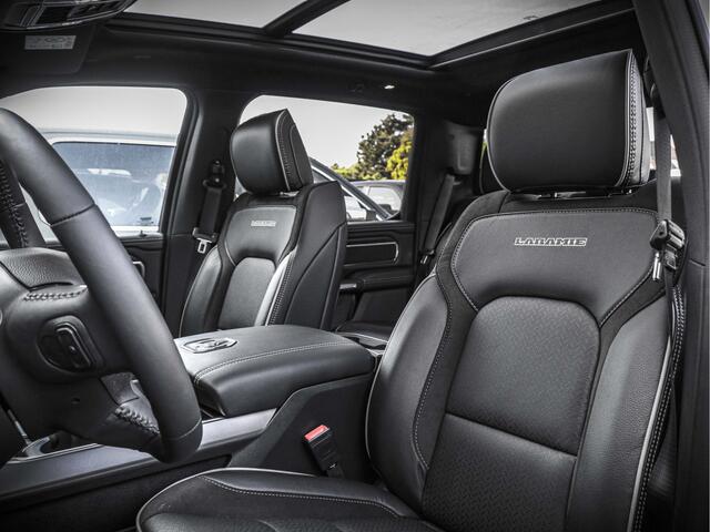 Dodge 1500 Ram Laramie Night Luchtvering | 360 camera | Panoramadak