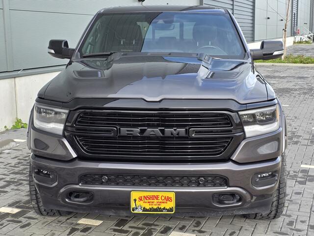 Dodge 1500 Ram LARAMIE NIGHT EDITION 4X4 CREW CAB 5.7 LTR V8 AUT.