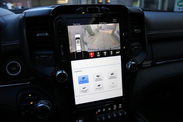 Dodge 1500 Ram 5.7 V8 4x4 Crew Cab Limited Luchtvering Pano ACC HK 360cam Stoelverkoeling